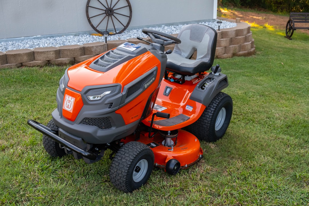 Ditch the Gas: Upgrade to Dewalt’s Lawn Mower